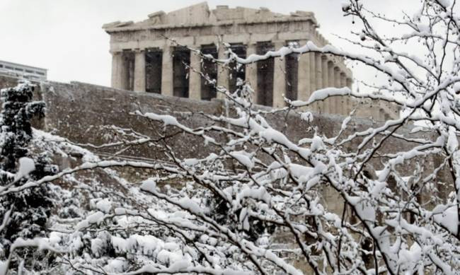 Ο Καλλιάνος προειδοποιεί: Έρχονται χιόνια και κρύο – Θα το στρώσει και στην Αττική